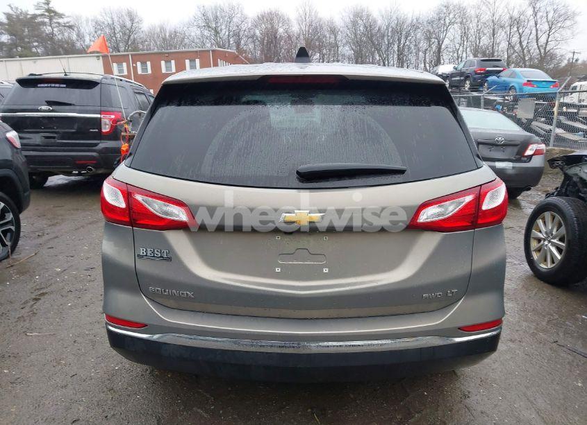 Photo 16 of 2018 Chevrolet Equinox LT (VIN 3GNAXSEV6JS576984)