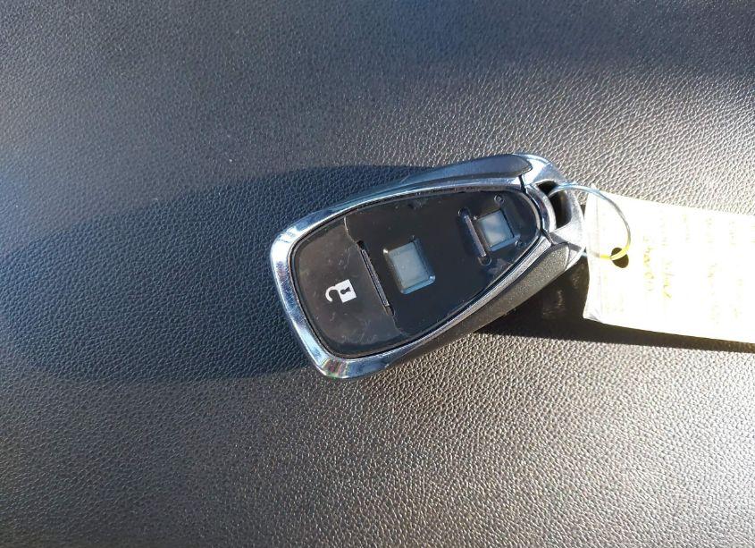 Photo 11 of 2018 Chevrolet Equinox LT (VIN 3GNAXSEV6JS581246)