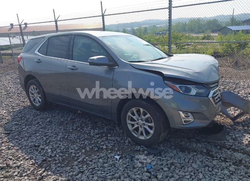 2018 Chevrolet Equinox LT (VIN 3GNAXSEV7JL122107) main photo
