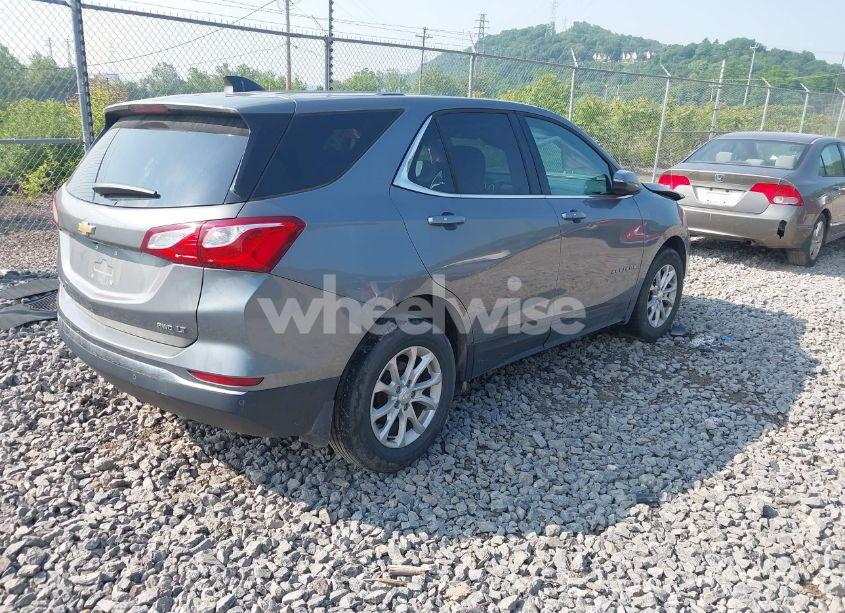 Photo 4 of 2018 Chevrolet Equinox LT (VIN 3GNAXSEV7JL122107)