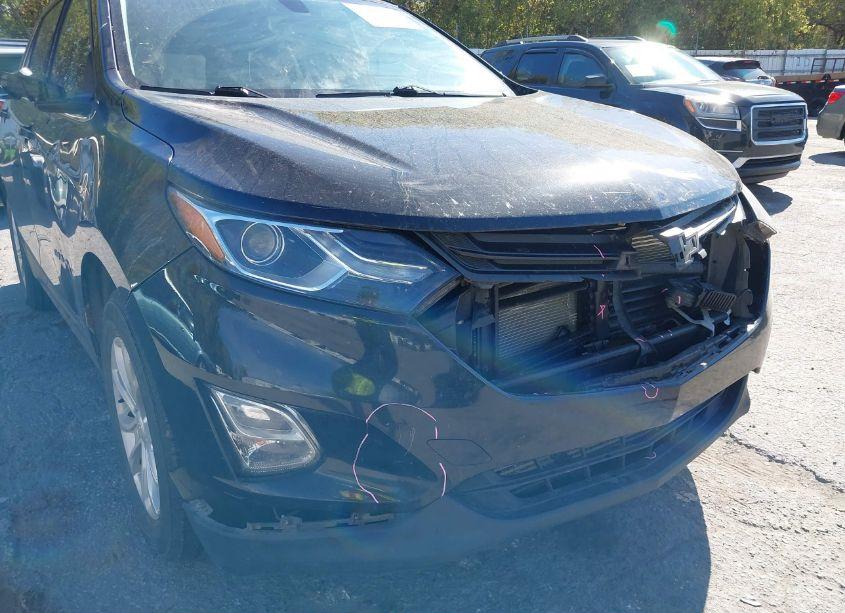 Photo 6 of 2018 Chevrolet Equinox LT (VIN 3GNAXSEV7JL306270)