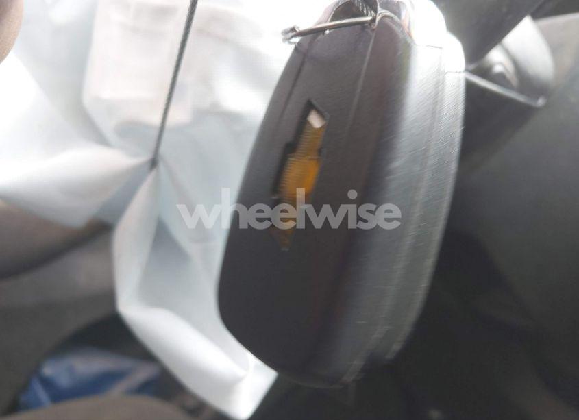 Photo 11 of 2018 Chevrolet Equinox LT (VIN 3GNAXSEV7JS501131)