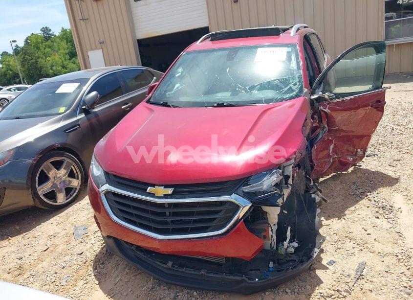 Photo 12 of 2018 Chevrolet Equinox LT (VIN 3GNAXSEV7JS501131)