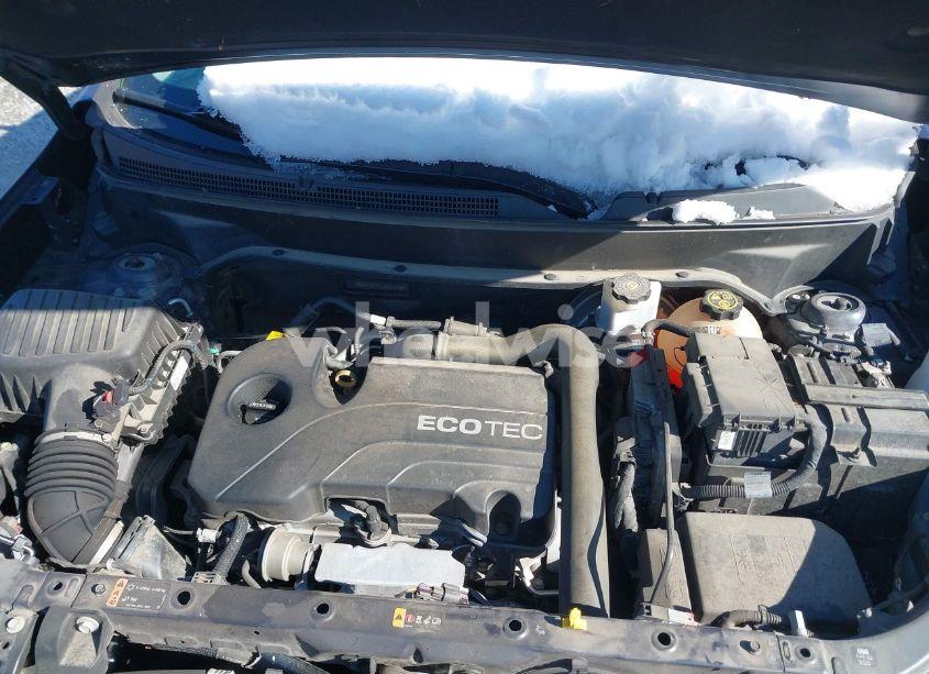 Photo 10 of 2018 Chevrolet Equinox LT (VIN 3GNAXSEV7JS601200)