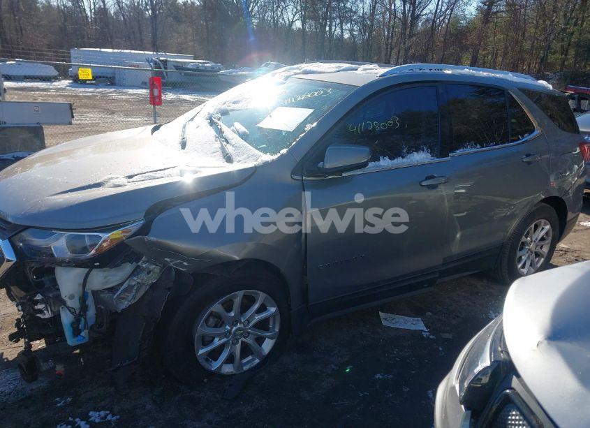 Photo 14 of 2018 Chevrolet Equinox LT (VIN 3GNAXSEV7JS610401)