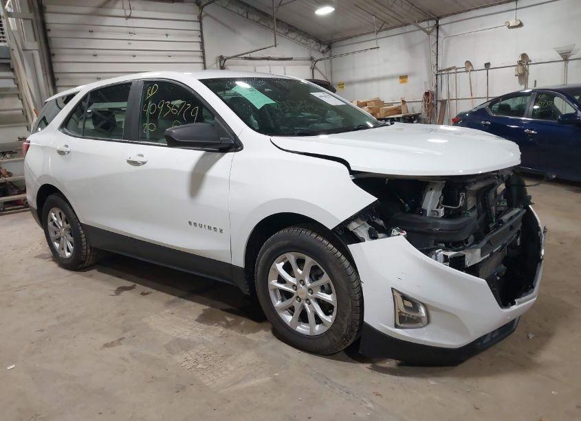 2020 Chevrolet Equinox AWD LS (VIN 3GNAXSEV7LS699955) main photo