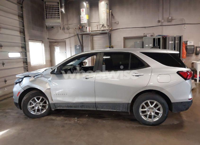 Photo 13 of 2022 Chevrolet Equinox AWD LS (VIN 3GNAXSEV7NS183856)