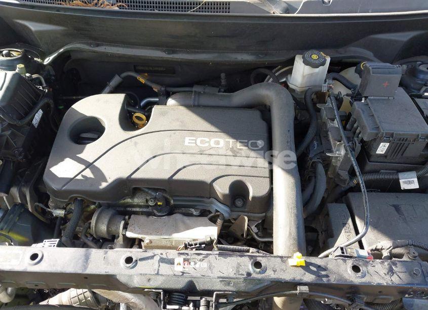 Photo 10 of 2020 Chevrolet Equinox AWD LS (VIN 3GNAXSEV8LS685580)