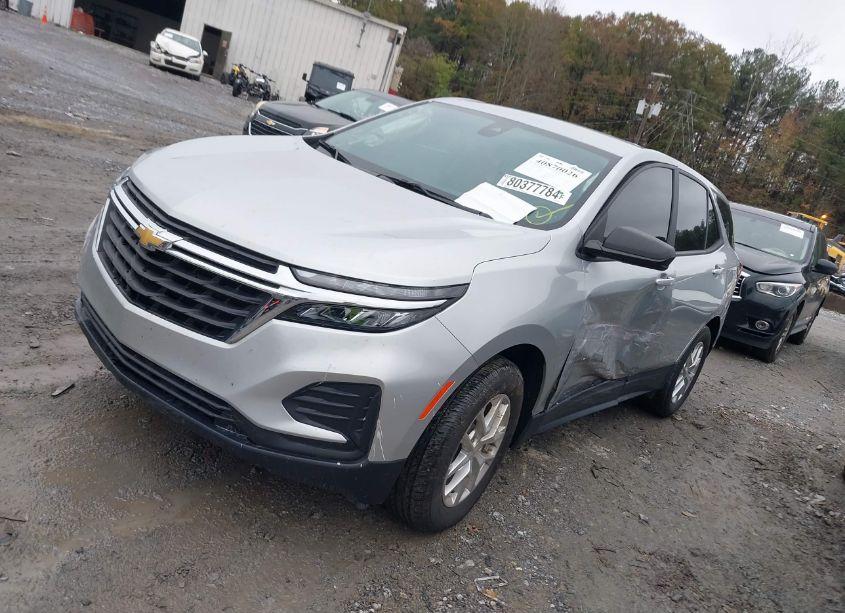 Photo 2 of 2022 Chevrolet Equinox AWD LS (VIN 3GNAXSEV8NS182781)
