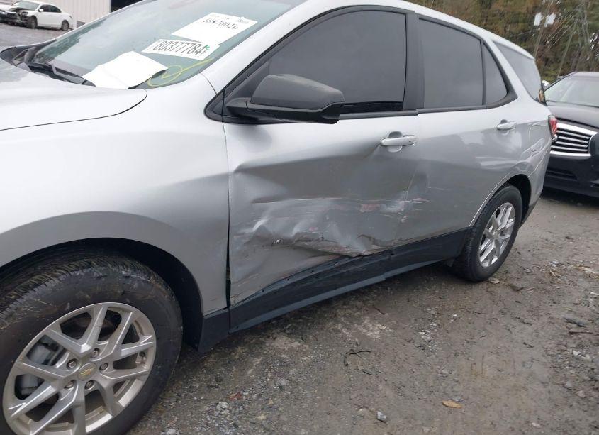 Photo 6 of 2022 Chevrolet Equinox AWD LS (VIN 3GNAXSEV8NS182781)
