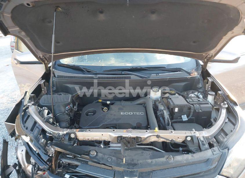 Photo 10 of 2018 Chevrolet Equinox LT (VIN 3GNAXSEV9JL376515)