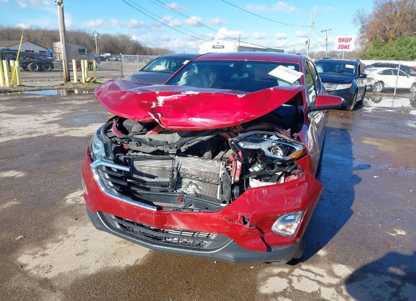 Photo 2 of 2018 Chevrolet Equinox LT (VIN 3GNAXSEV9JL391158)