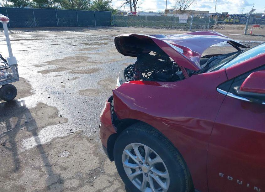 Photo 6 of 2018 Chevrolet Equinox LT (VIN 3GNAXSEV9JL391158)