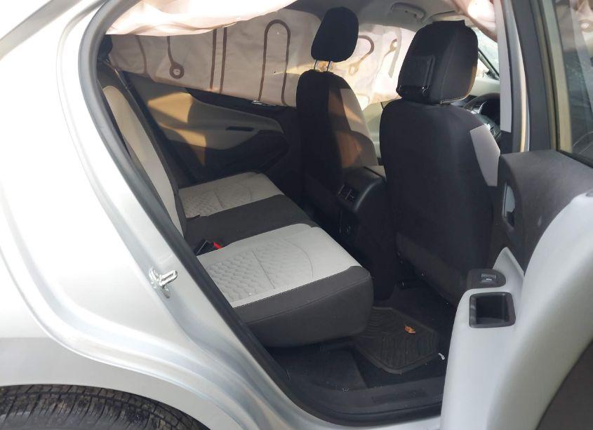 Photo 8 of 2019 Chevrolet Equinox LS (VIN 3GNAXSEV9KS580013)