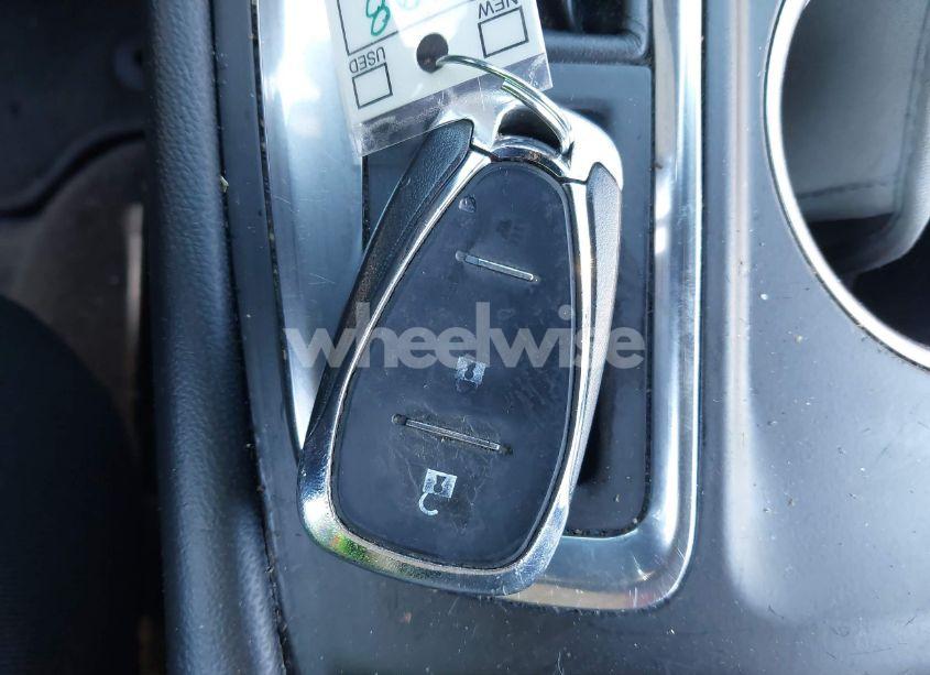 Photo 11 of 2019 Chevrolet Equinox LS (VIN 3GNAXSEV9KS628996)