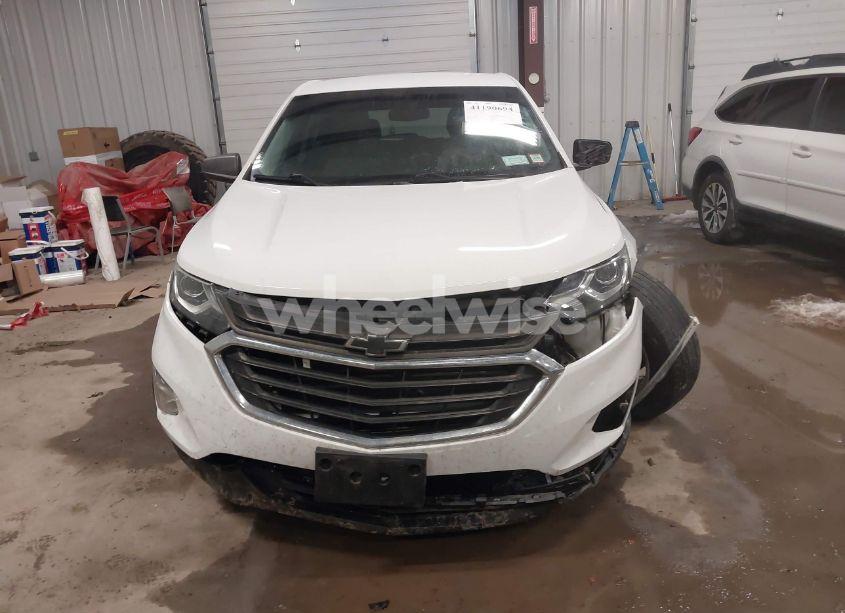 Photo 12 of 2019 Chevrolet Equinox LS (VIN 3GNAXSEV9KS634829)