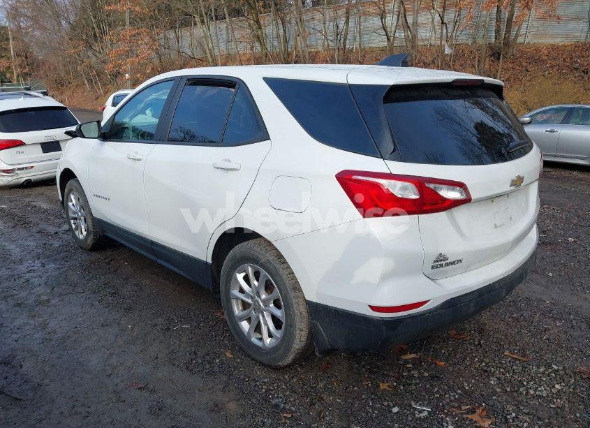 Photo 3 of 2020 Chevrolet Equinox AWD LS (VIN 3GNAXSEV9LS559566)