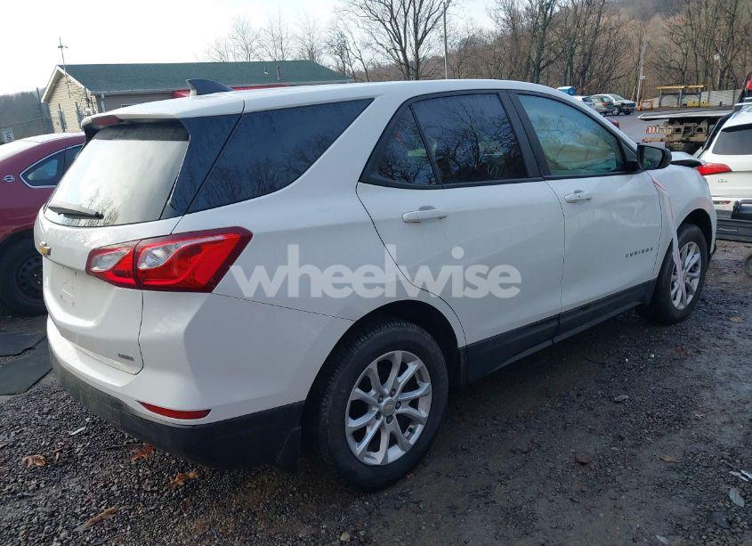 Photo 4 of 2020 Chevrolet Equinox AWD LS (VIN 3GNAXSEV9LS559566)