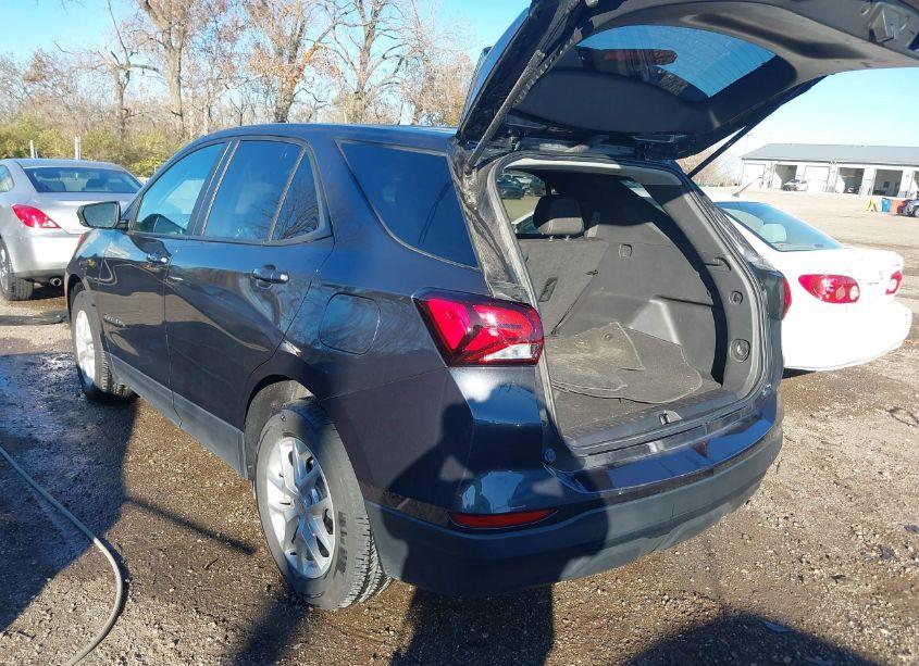 Photo 3 of 2022 Chevrolet Equinox AWD LS (VIN 3GNAXSEV9NS246715)