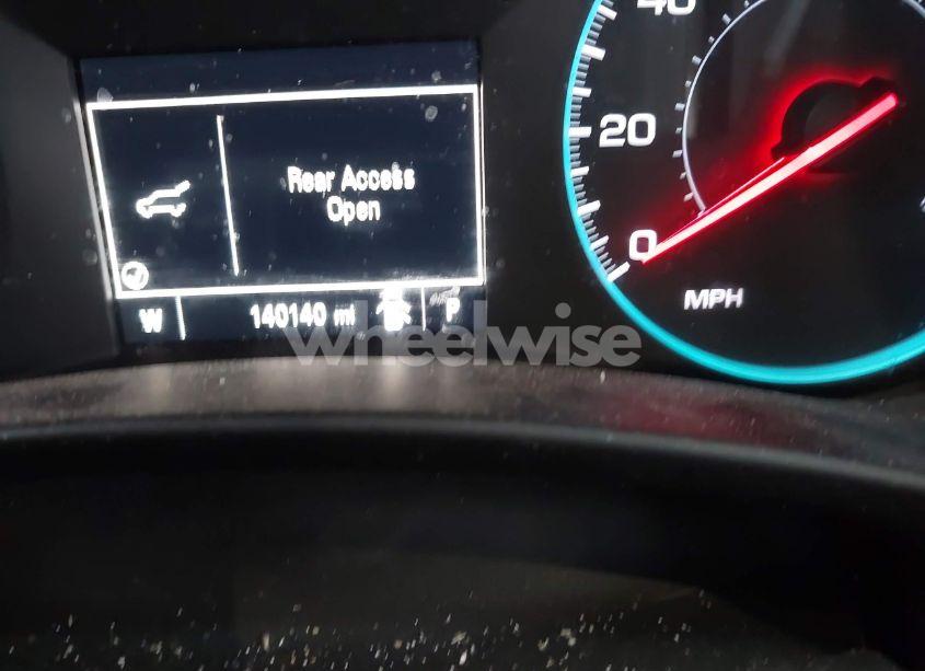 Photo 15 of 2018 Chevrolet Equinox LT (VIN 3GNAXSEVXJS538514)