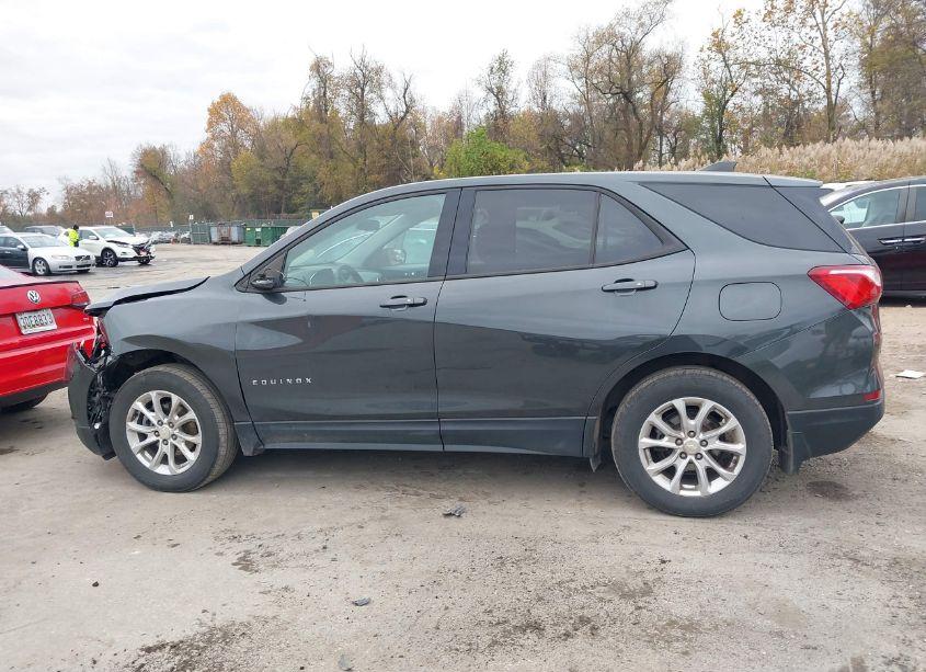 Photo 14 of 2019 Chevrolet Equinox LS (VIN 3GNAXSEVXKS613133)