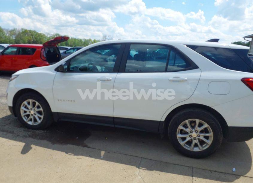 Photo 14 of 2020 Chevrolet Equinox AWD LS (VIN 3GNAXSEVXLS602800)
