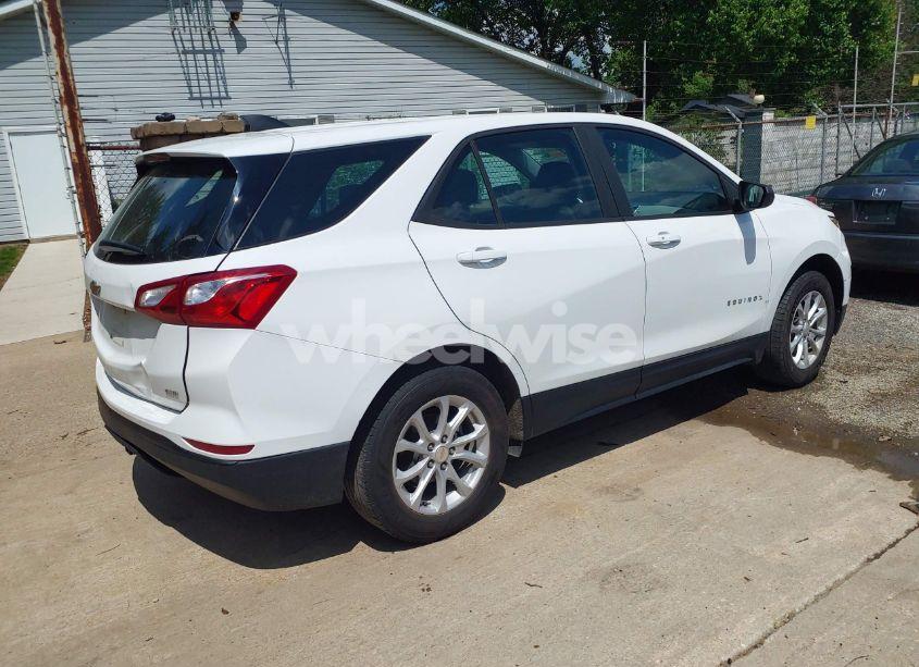 Photo 4 of 2020 Chevrolet Equinox AWD LS (VIN 3GNAXSEVXLS602800)
