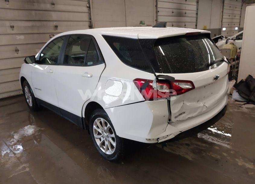 Photo 3 of 2021 Chevrolet Equinox LS (VIN 3GNAXSEVXMS110320)