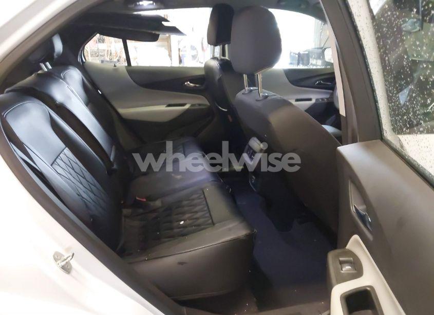 Photo 8 of 2021 Chevrolet Equinox LS (VIN 3GNAXSEVXMS110320)