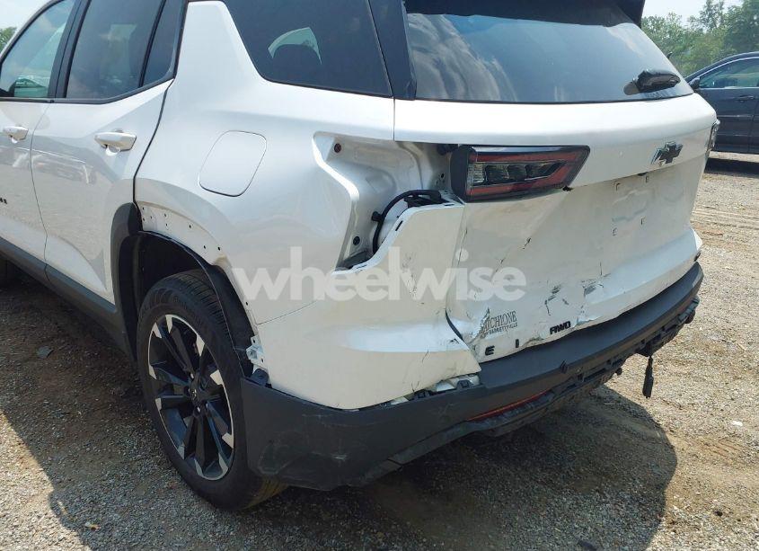 Photo 6 of 2025 Chevrolet Equinox AWD RS (VIN 3GNAXTEG0SL172999)