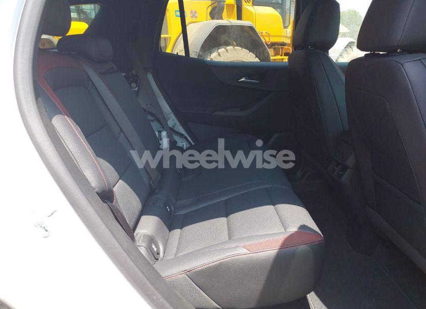 Photo 8 of 2025 Chevrolet Equinox AWD RS (VIN 3GNAXTEG0SL172999)