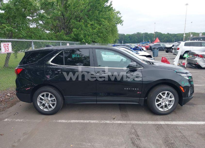 Photo 13 of 2023 Chevrolet Equinox AWD 2FL (VIN 3GNAXTEG2PL262470)