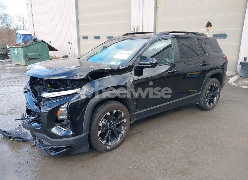 Photo 2 of 2025 Chevrolet Equinox AWD RS (VIN 3GNAXTEG2SL163902)