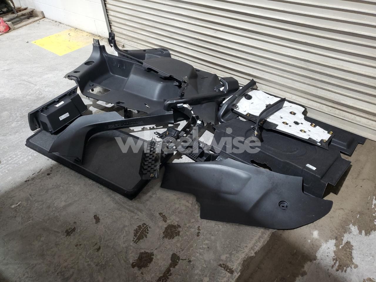 Photo 13 of 2023 CHEVROLET EQUINOX LT (VIN 3GNAXTEG3PS169219)