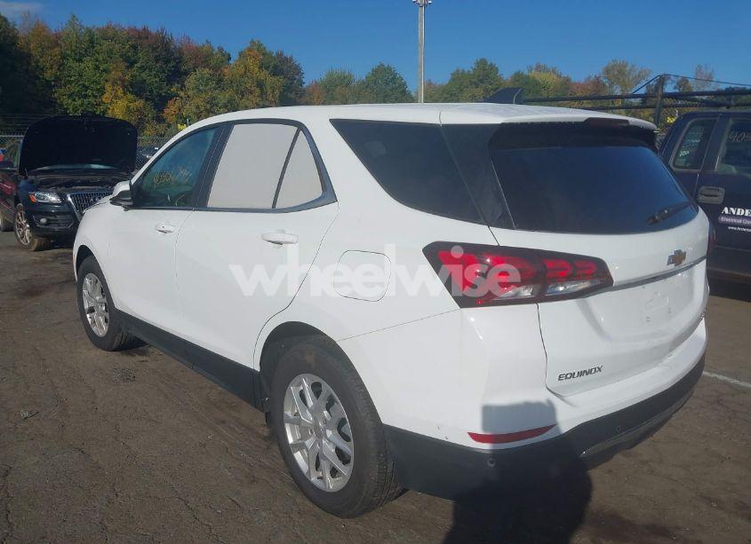Photo 3 of 2024 Chevrolet Equinox AWD 2FL (VIN 3GNAXTEG6RS234700)