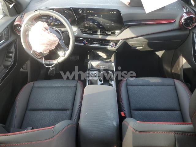 Photo 5 of 2026 CHEVROLET EQUINOX RS (VIN 3GNAXTEG8TL103401)