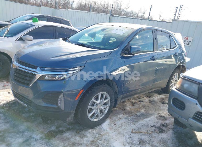 Photo 2 of 2024 Chevrolet Equinox AWD 2FL (VIN 3GNAXTEG9RL282301)