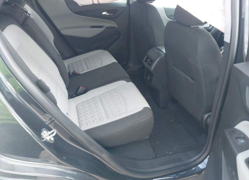 Photo 8 of 2023 Chevrolet Equinox AWD 2FL (VIN 3GNAXTEGXPS112127)