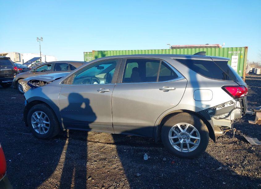Photo 14 of 2023 Chevrolet Equinox AWD 2FL (VIN 3GNAXTEGXPS202538)