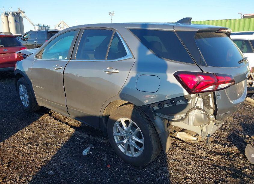 Photo 3 of 2023 Chevrolet Equinox AWD 2FL (VIN 3GNAXTEGXPS202538)