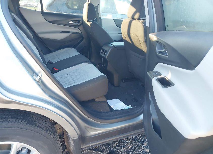 Photo 8 of 2023 Chevrolet Equinox AWD 2FL (VIN 3GNAXTEGXPS202538)