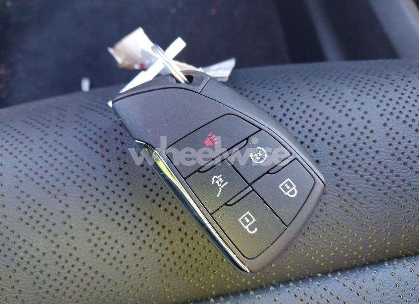 Photo 11 of 2025 Chevrolet Equinox AWD RS (VIN 3GNAXTEGXSL146944)