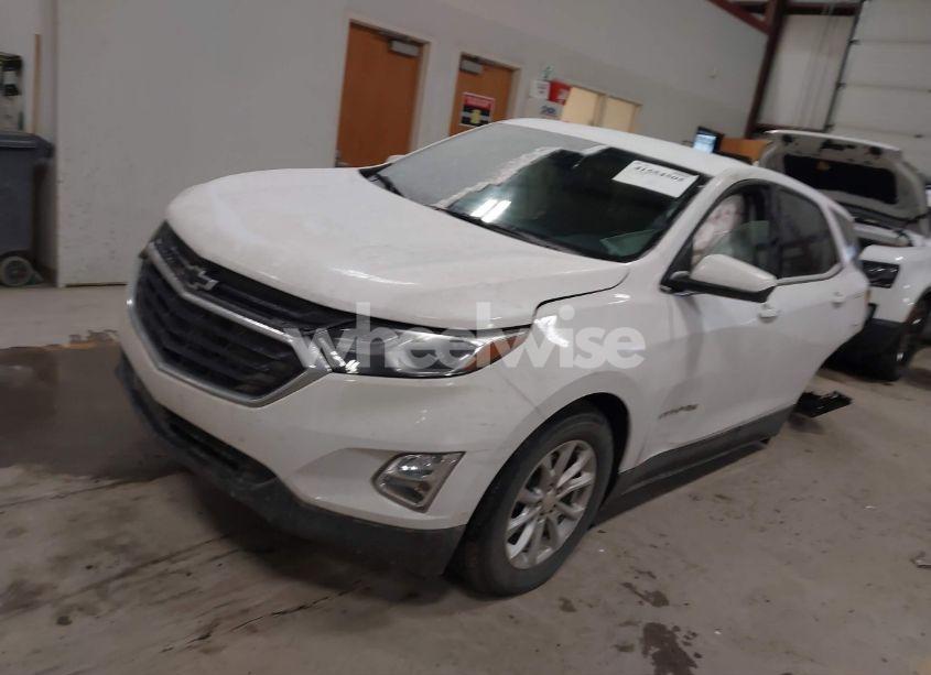 Photo 2 of 2020 Chevrolet Equinox AWD 2FL (VIN 3GNAXTEV0LL279258)