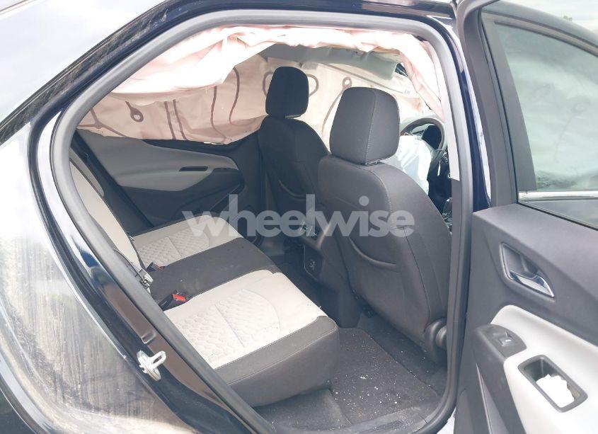 Photo 8 of 2021 Chevrolet Equinox AWD 2FL (VIN 3GNAXTEV0MS116679)