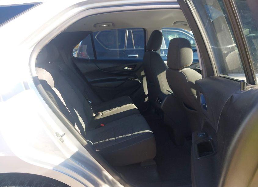 Photo 8 of 2021 Chevrolet Equinox AWD 2FL (VIN 3GNAXTEV1MS131854)