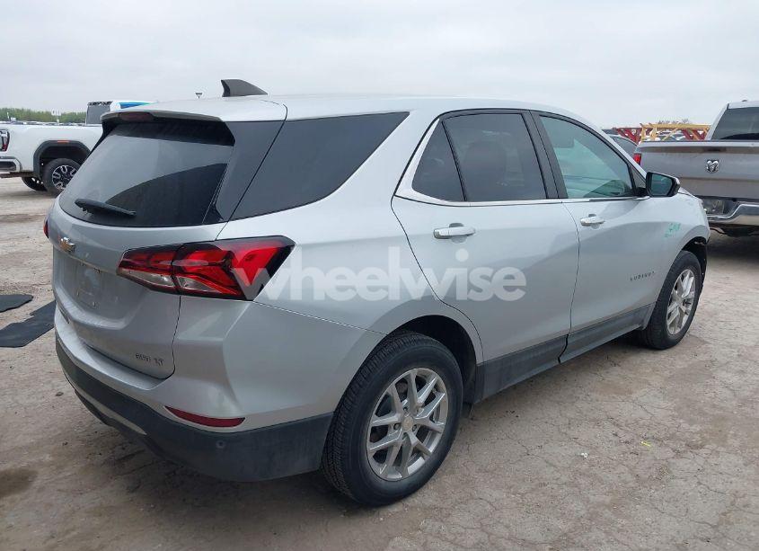 Photo 4 of 2022 Chevrolet Equinox AWD 2FL (VIN 3GNAXTEV1NL137486)