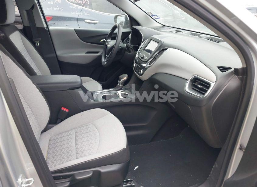 Photo 5 of 2022 Chevrolet Equinox AWD 2FL (VIN 3GNAXTEV1NL137486)