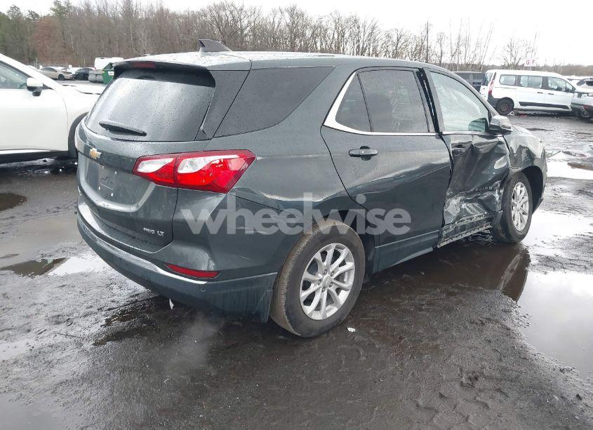 Photo 4 of 2019 Chevrolet Equinox LT (VIN 3GNAXTEV2KS605985)