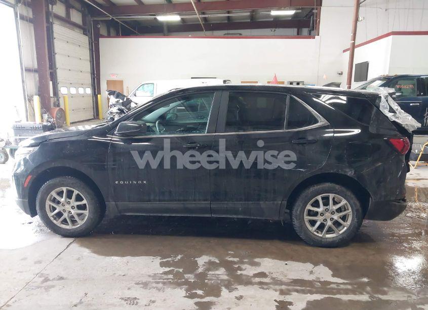 Photo 14 of 2022 Chevrolet Equinox AWD 2FL (VIN 3GNAXTEV2NL126352)