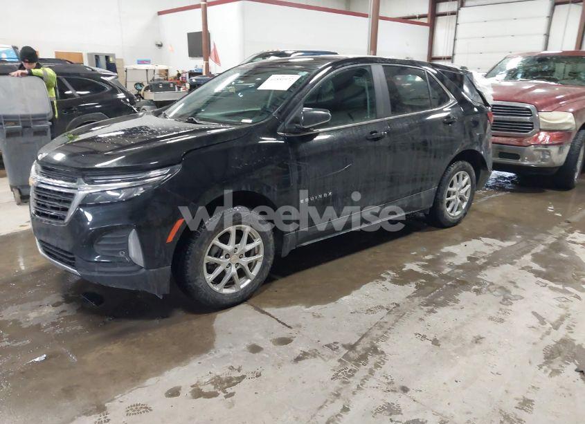 Photo 2 of 2022 Chevrolet Equinox AWD 2FL (VIN 3GNAXTEV2NL126352)